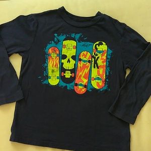 1989 place... Skateboard print Tee